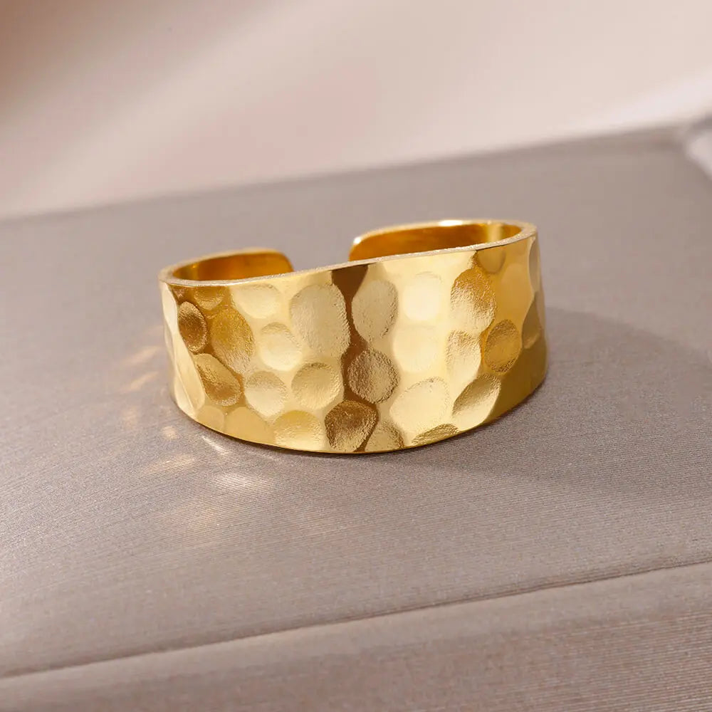 Oval Open Gold Ring