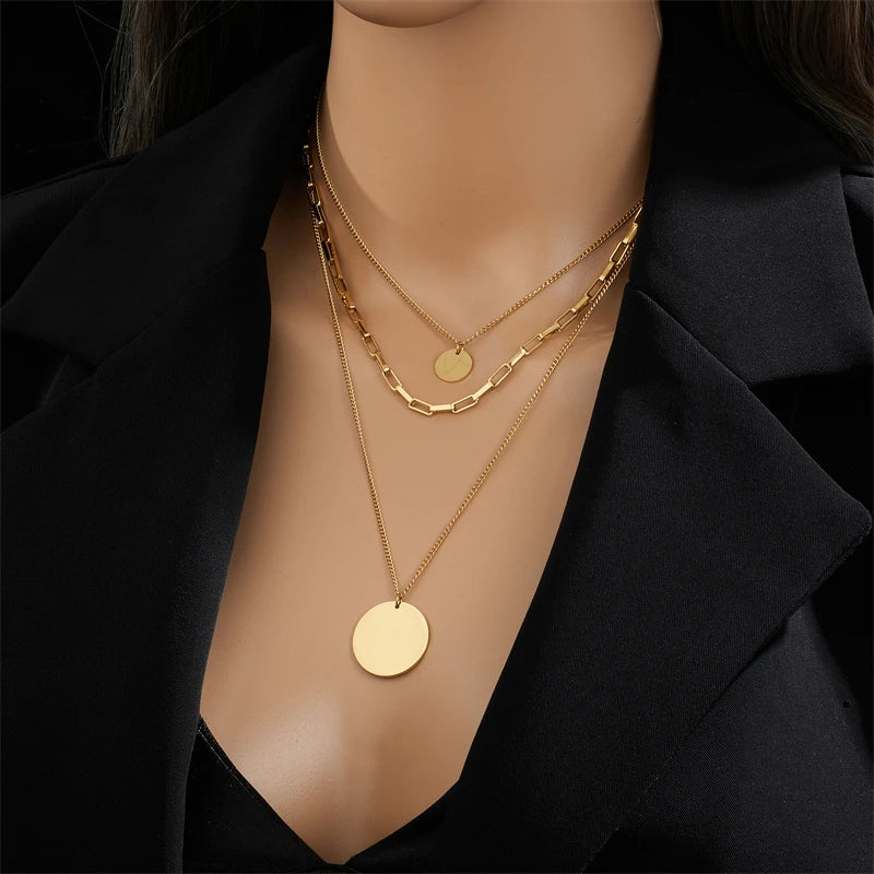 Round Layered Pendant Necklace